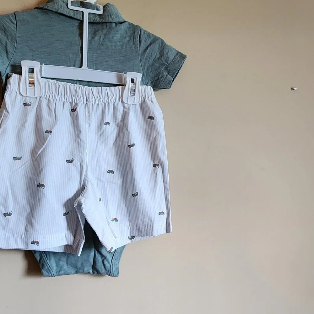 Carters Baby Boy Polo Bodysuit With Shorts Size 24 Months NWT